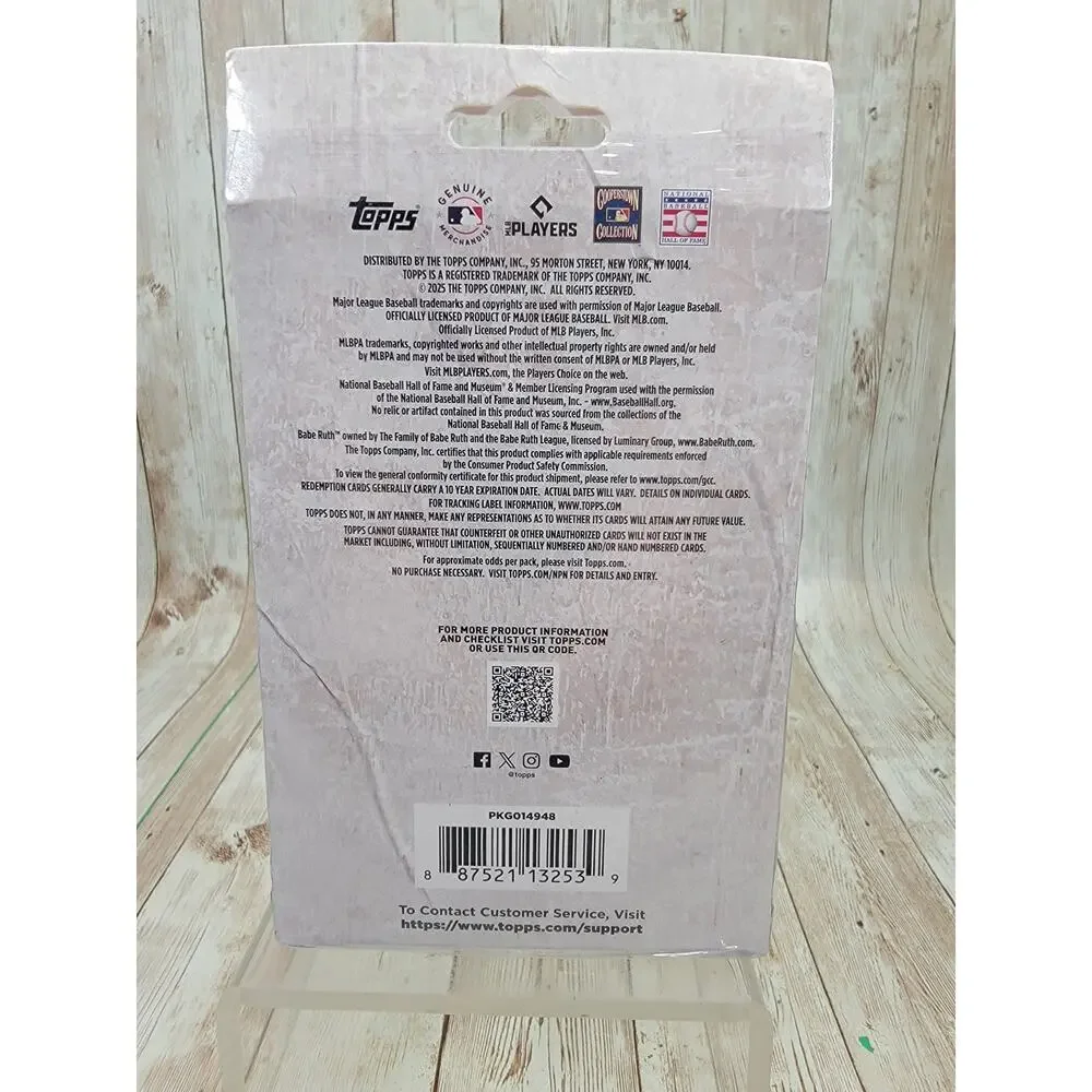 2025 Series 1 Baseball Trading Card Hanger Box (59 Cards)